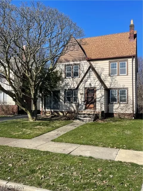 274 E 216th St, Euclid, OH 44123