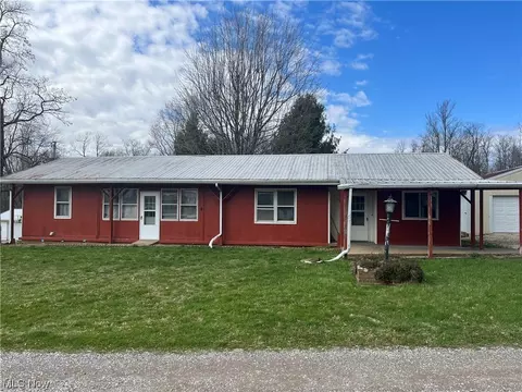 112 Shady Ln, Somerset, OH 43783
