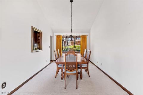 4622 Commodore Dr, Stow, OH 44224 photo 8