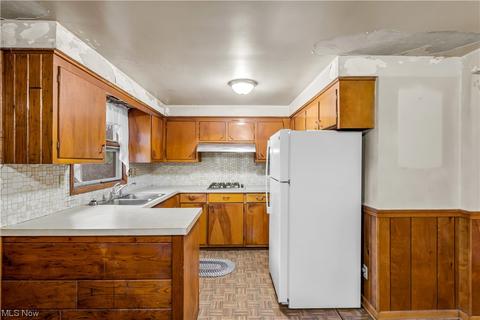 4725 7th St NW, Canton, OH 44708 photo 4