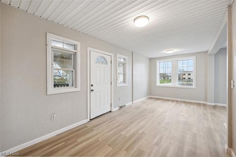 1610 E 32nd, Lorain, OH 44055 photo 2