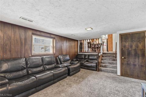 581 Georgetown Ave, Elyria, OH 44035 photo 16