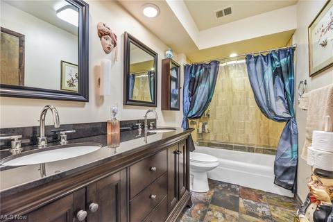 581 Georgetown Ave, Elyria, OH 44035 photo 28