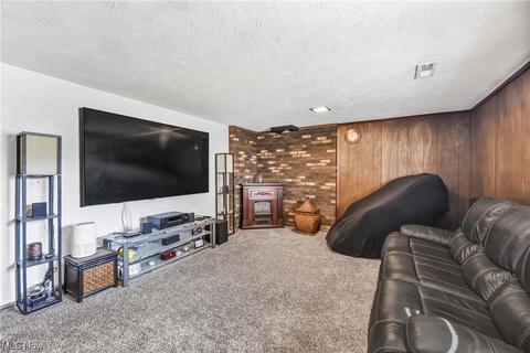 581 Georgetown Ave, Elyria, OH 44035 photo 15