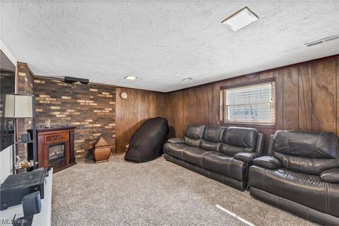 581 Georgetown Ave, Elyria, OH 44035 photo 14