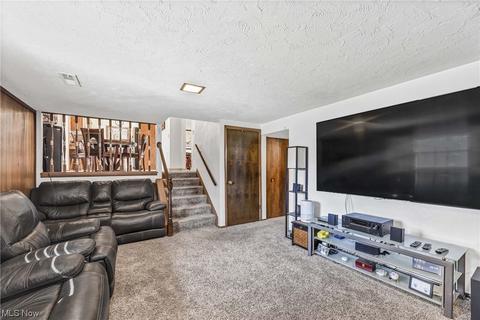 581 Georgetown Ave, Elyria, OH 44035 photo 17