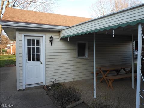 2181 Rockefeller Rd, Wickliffe, OH 44092 photo 12
