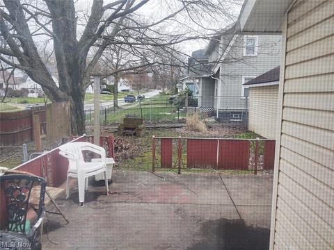 924 Bisson Ave, Akron, OH 44307 photo 16