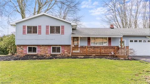 5118 Chestnut Hill Dr, Ashtabula, OH 44004 photo 1