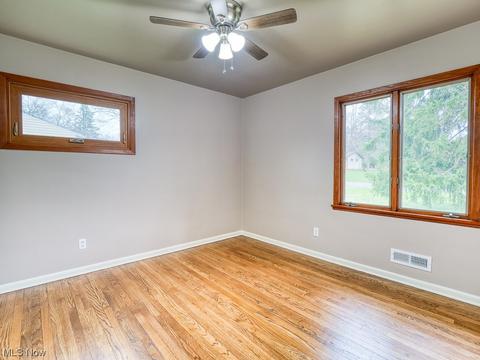 8306 Wright Rd, Broadview Heights, OH 44147 photo 23