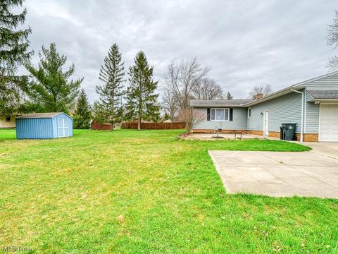 8306 Wright Rd, Broadview Heights, OH 44147 photo 32
