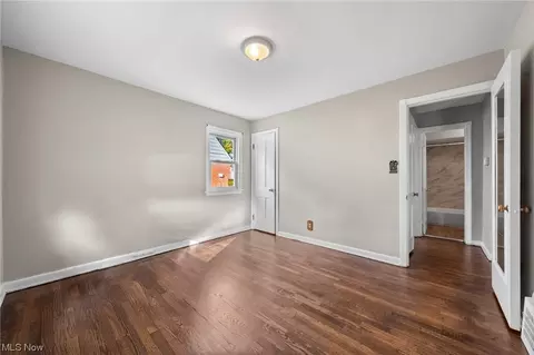 745 E 256th St, Euclid, OH 44132 photo 8
