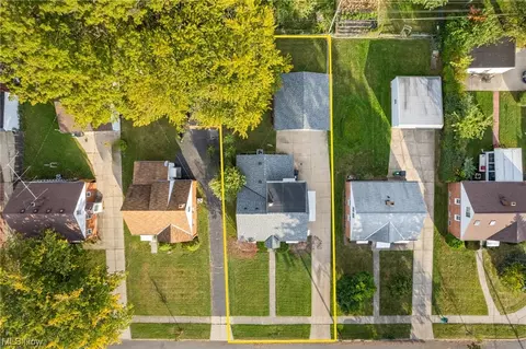 745 E 256th St, Euclid, OH 44132 photo 26