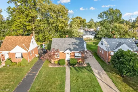 745 E 256th St, Euclid, OH 44132 photo 23