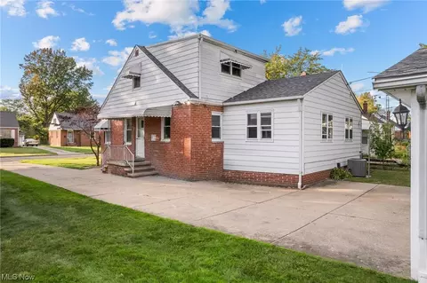 745 E 256th St, Euclid, OH 44132 photo 29
