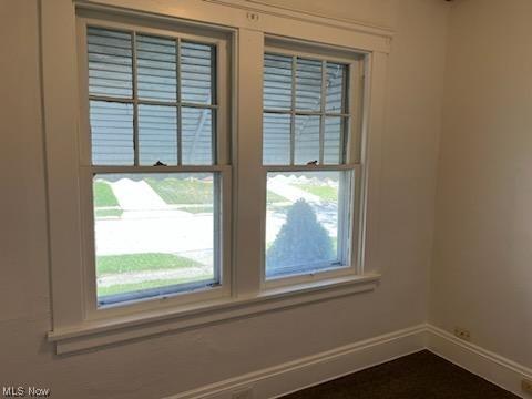 853 E 230th St, Euclid, OH 44123 photo 8