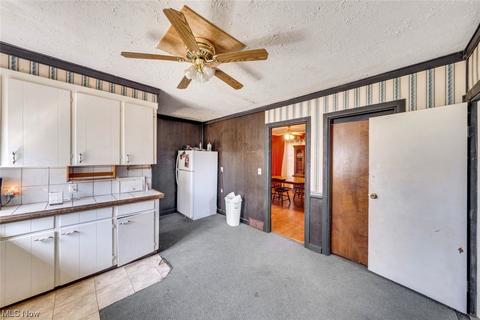 1324 Abbe Rd S, Elyria, OH 44035 photo 16