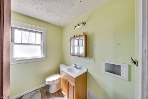 1324 Abbe Rd S, Elyria, OH 44035 photo 18