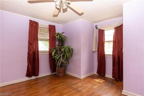 254 E 210th St, Euclid, OH 44123 photo 14