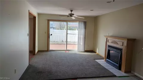 376 E Minor Ave, Akron, OH 44319 photo 4