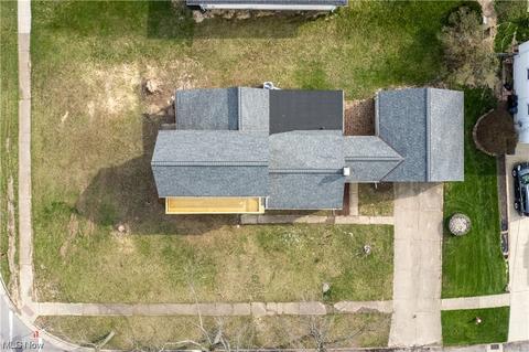 106 Alexander Dr, Elyria, OH 44035 photo 23