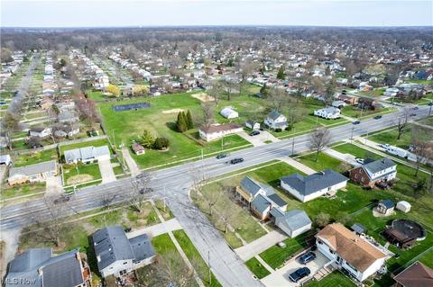 106 Alexander Dr, Elyria, OH 44035 photo 24