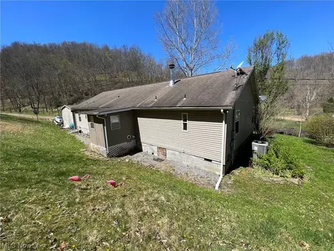 2575 Meadow Run Rd, Orma, WV 25268 photo 6