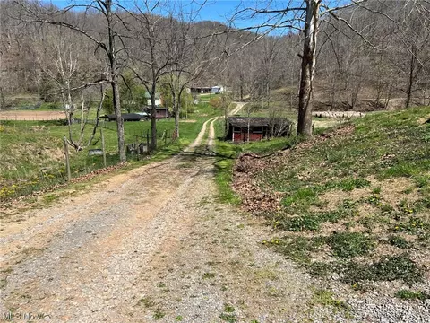 2575 Meadow Run Rd, Orma, WV 25268 photo 13