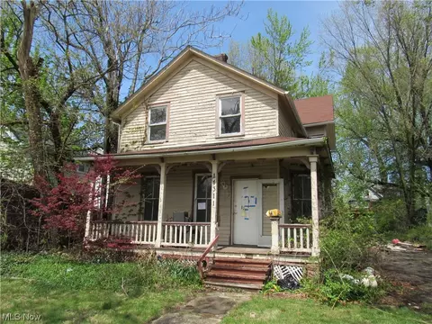 14311 Elm Ave, Cleveland, OH 44112