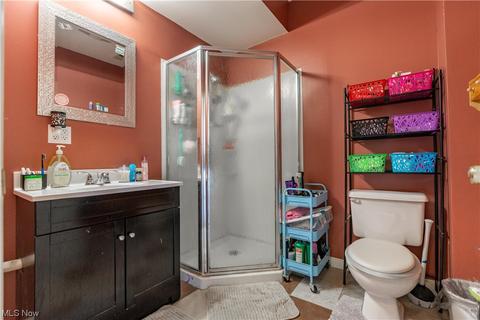 309 E 7th St, Dover, OH 44622 photo 24