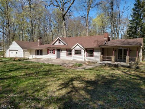 623 Wamar Ln, Ashtabula, OH 44004 photo 1