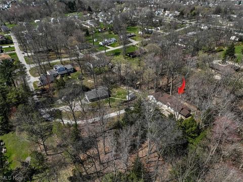 623 Wamar Ln, Ashtabula, OH 44004 photo 4