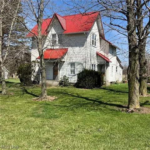 2468 State Route 60, New London, OH 44851