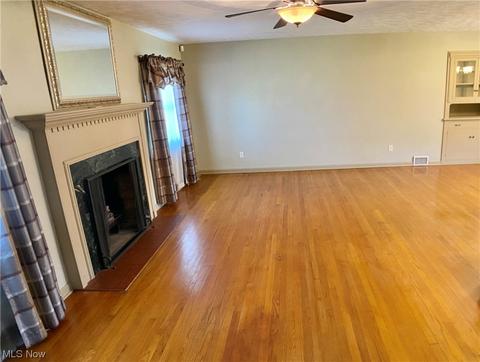 2210 Walnut Blvd, Ashtabula, OH 44004 photo 8