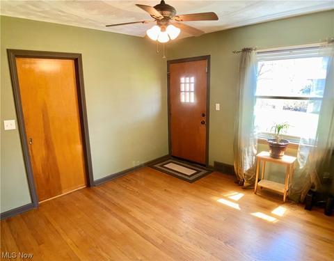 2210 Walnut Blvd, Ashtabula, OH 44004 photo 5