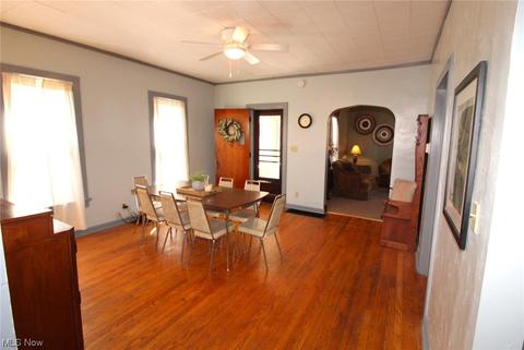 439 Dayton St, Akron, OH 44310 photo 8