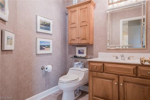 8 Auburn Ave SE, North Canton, OH 44709 photo 19