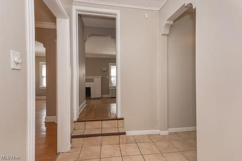 144 E 214th St, Euclid, OH 44123 photo 13