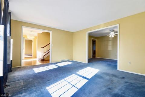 1220 Locust Dr, Ashtabula, OH 44004 photo 6
