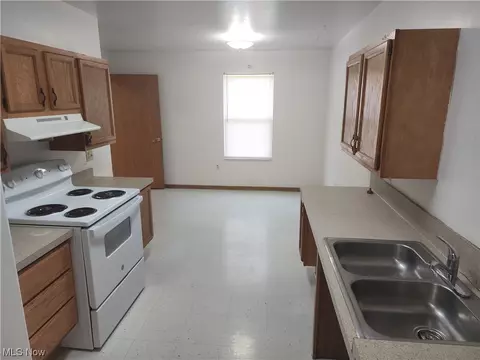 5709 Nathan Ave, Ashtabula, OH 44004 photo 7