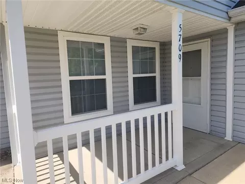 5709 Nathan Ave, Ashtabula, OH 44004 photo 2