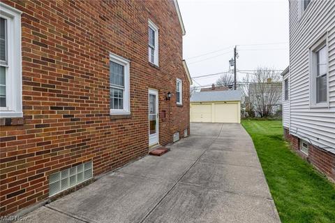 330 E 197th St, Euclid, OH 44119 photo 27