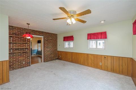 330 E 197th St, Euclid, OH 44119 photo 16