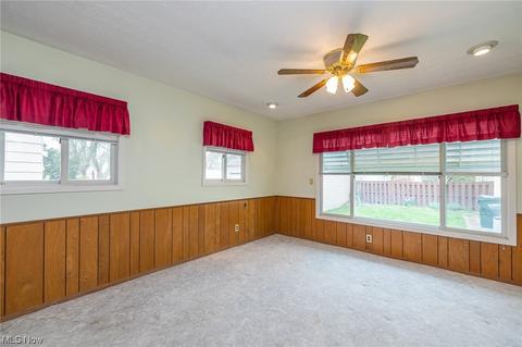 330 E 197th St, Euclid, OH 44119 photo 14
