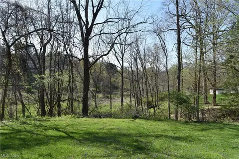 0 Skyview Dr, Martins Ferry, OH 43935