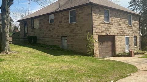 3034 20th St NW, Canton, OH 44708 photo 4