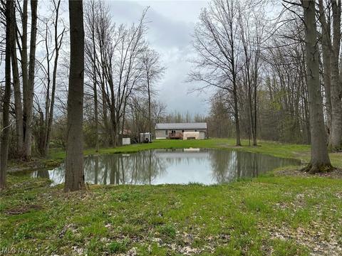 6142 N Bend Rd, Ashtabula, OH 44004 photo 2