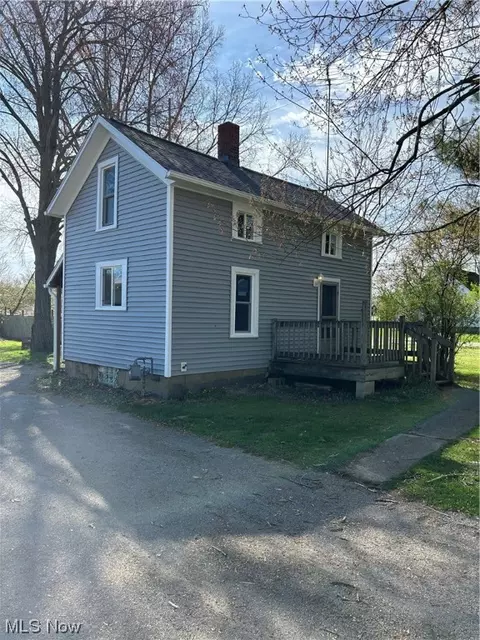 11430 Rockhill Ave NE, Alliance, OH 44601