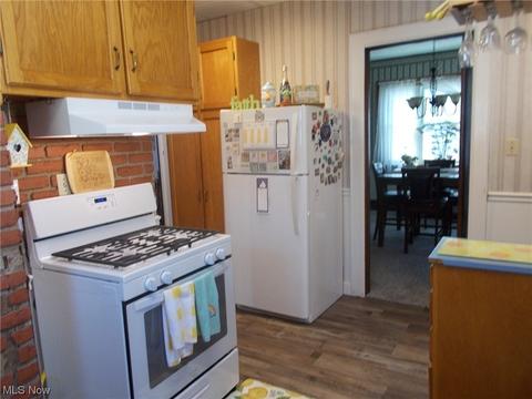511 Myrtle Ave, Ashtabula, OH 44004 photo 10