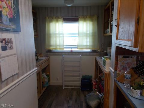 511 Myrtle Ave, Ashtabula, OH 44004 photo 9